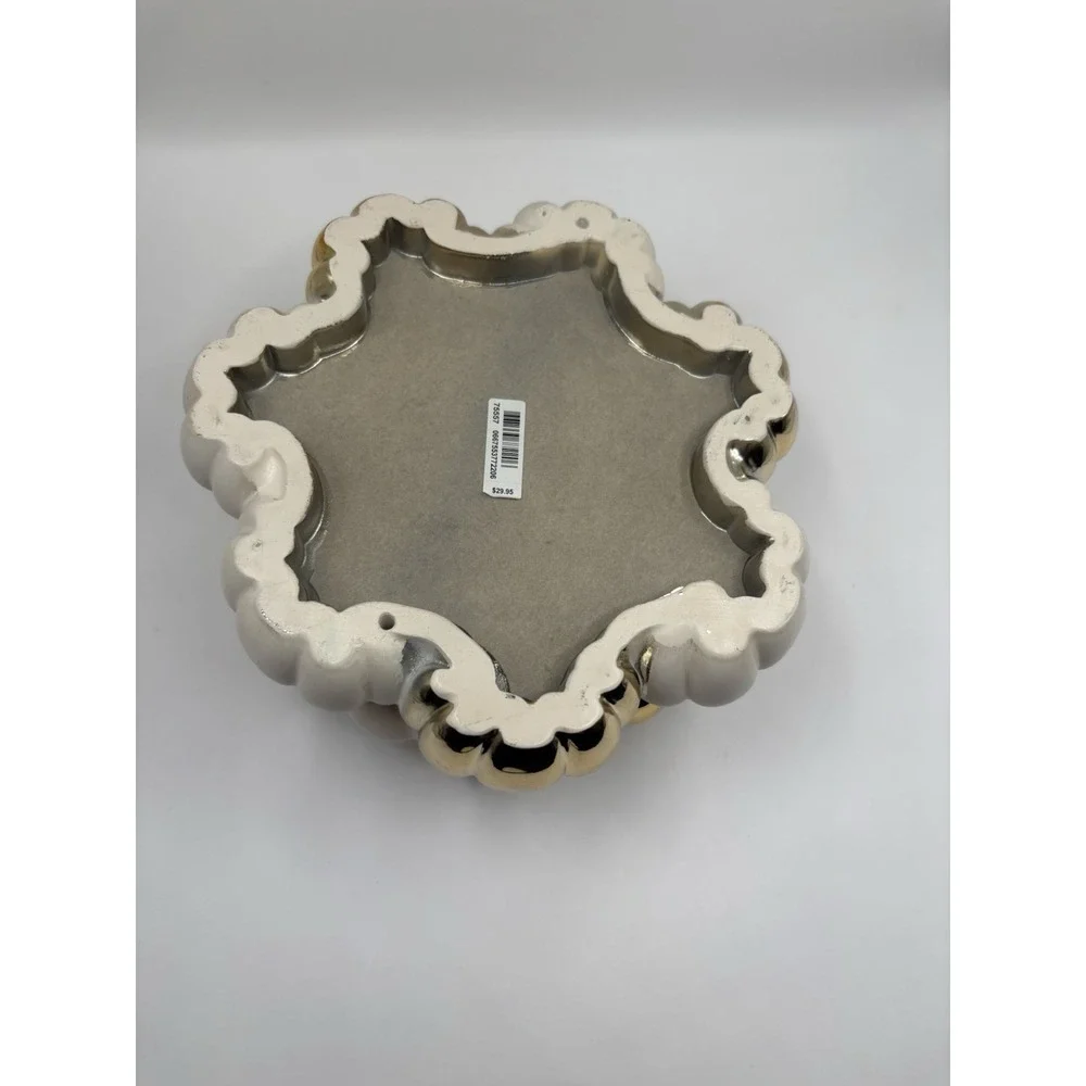 BATH & BODY WORKS WHITE & GOLD PUMPKIN PATCH CANDLE HOLDER FOR 3 WICK CANDLES